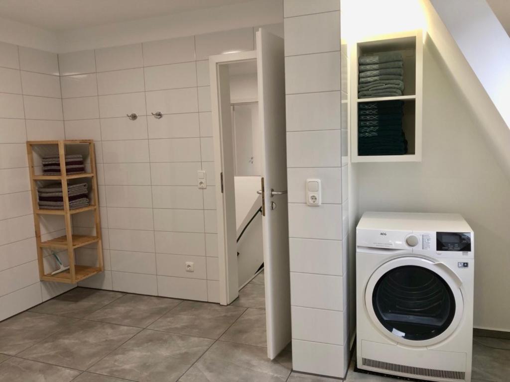 Dachgeschosswohnung Mit Seeblick Ahrensbok Exteriér fotografie