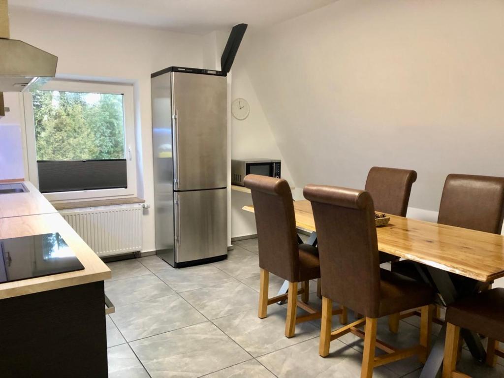 Dachgeschosswohnung Mit Seeblick Ahrensbok Exteriér fotografie