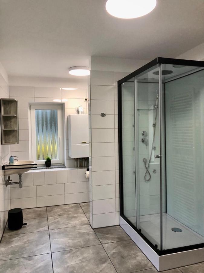 Dachgeschosswohnung Mit Seeblick Ahrensbok Exteriér fotografie
