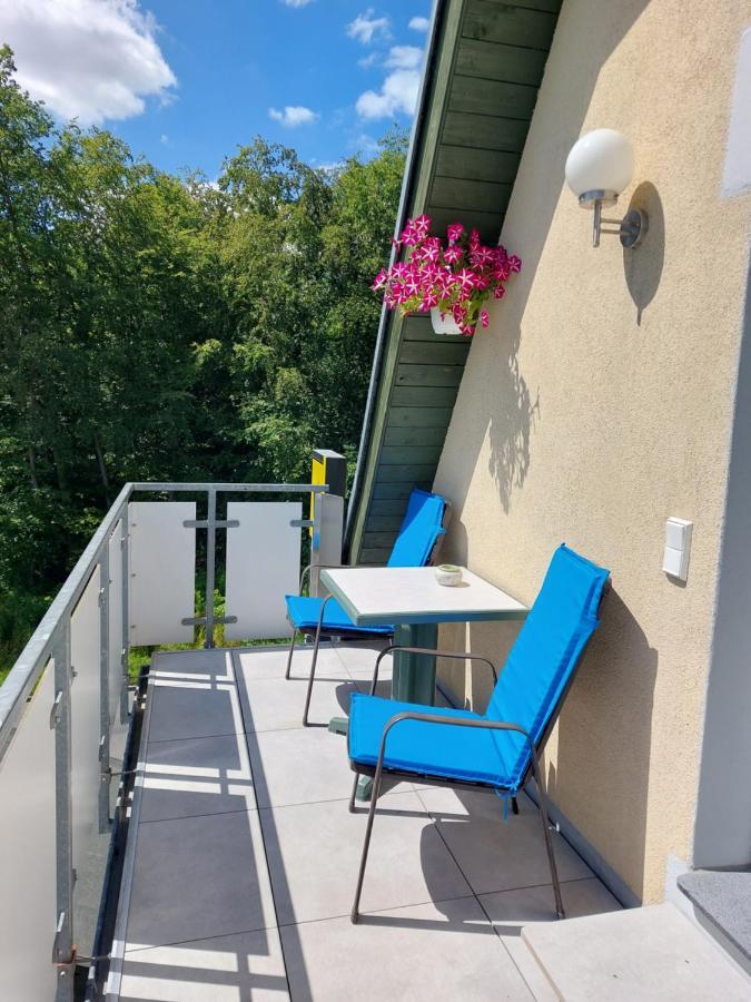 Dachgeschosswohnung Mit Seeblick Ahrensbok Exteriér fotografie